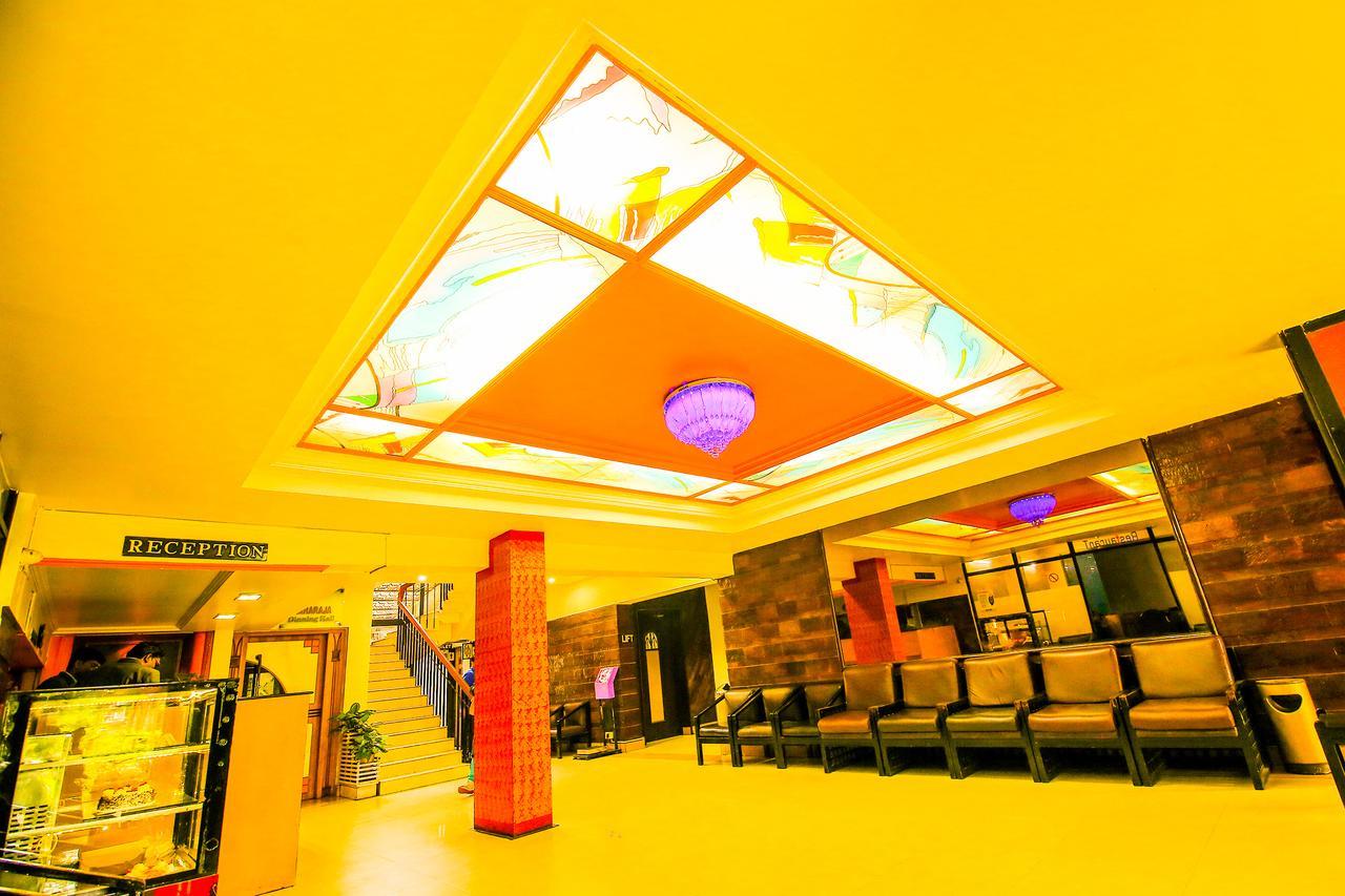 Hotel Sangam Karād Exterior foto